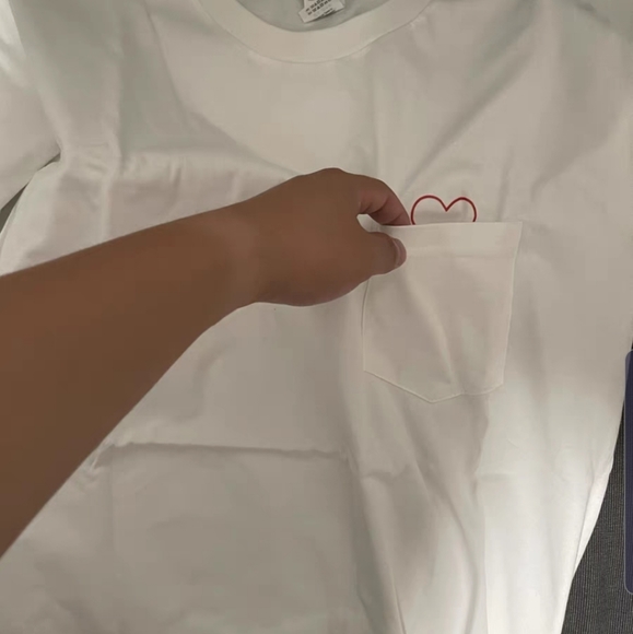 T-shirt with hidden dick printed - Picture 2 of 3